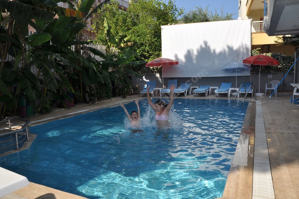 Lunay Erkek ��renci Oteli 