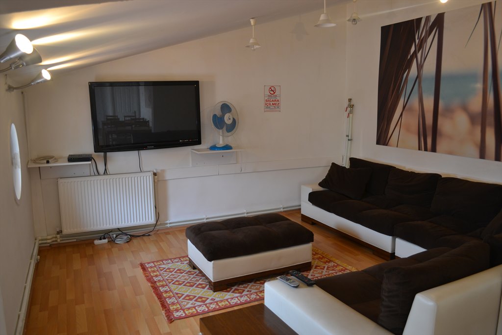 Sabiha Haným - Beyoðlu Erkek Öðrenci Yurdu