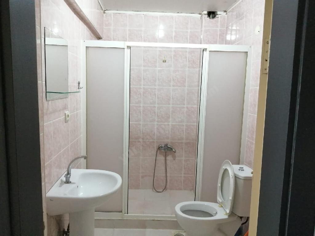 �zel Bulvar Erkek ��renci Yurdu - WC Banyo