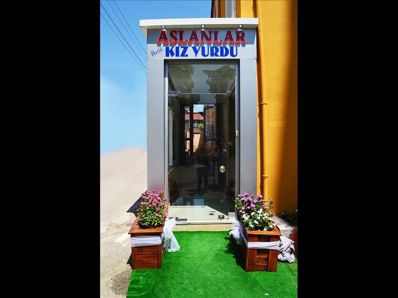 Adana Aslanlar K�z ��renci Yurdu 
