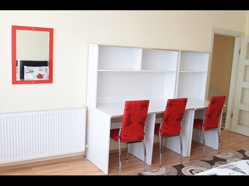 �zel Selinay K�z ��renci Yurdu 