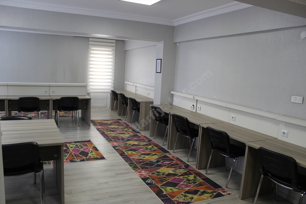 Muradiye Ayd�nl�kevler K�z ��renci Yurdu 