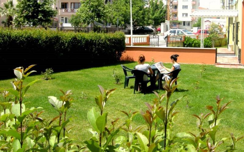 �ansa K�z ��renci Yurdu