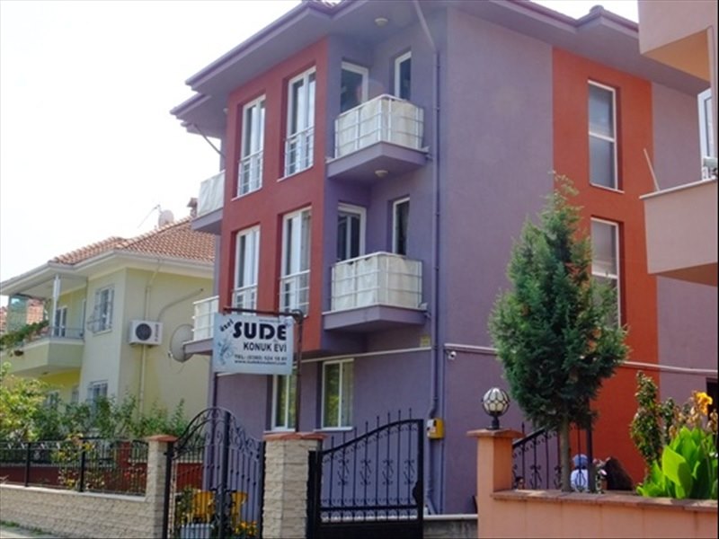 Sude Konuk Evi