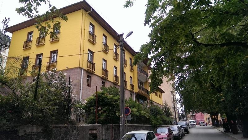 �zel Akademi K�z ��renci Yurdu
