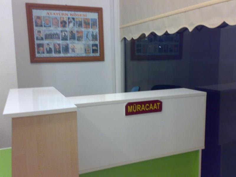 �zel I��kdemir K�z Yurdu