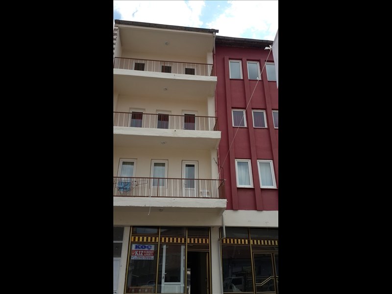 Gelendost Ko� K�z ��renci Apart� 