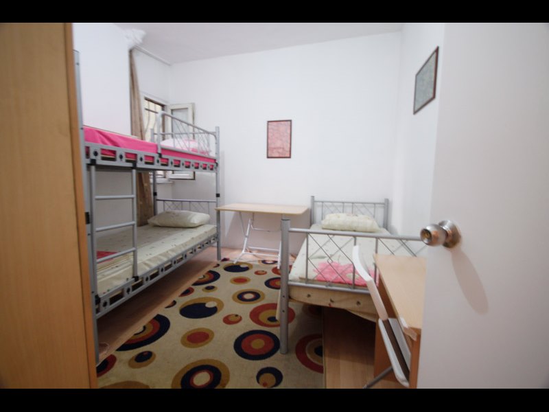 Sabiha Hanưm Öđrenci YurtlarưVEZNECƯLER Kưz ̃ubesi