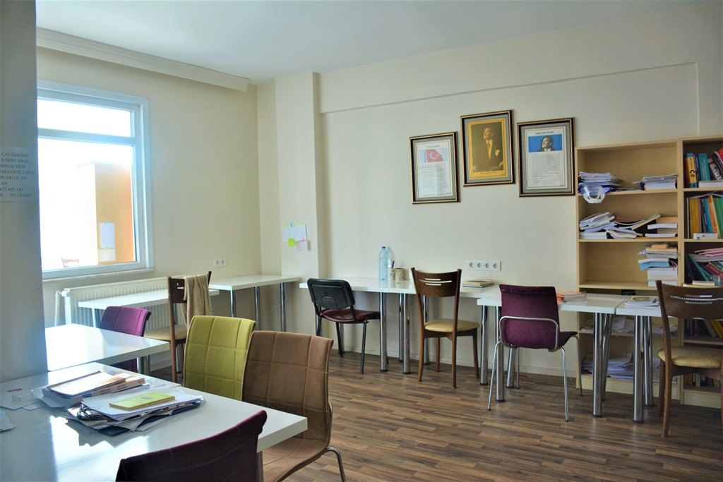 Sabiha Haným - Üsküdar Kýz Öđrenci Yurdu