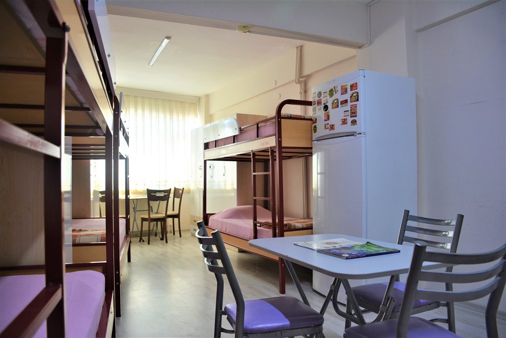 Sabiha Haným - Üsküdar Kýz Öđrenci Yurdu