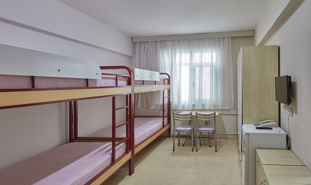 Sabiha Haným - Üsküdar Kýz Öđrenci Ţubesi