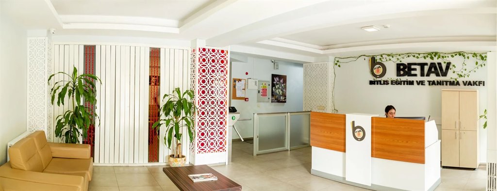 Betav F�rat Kara K�z  Yurtlar� ( F�nd�kzade )