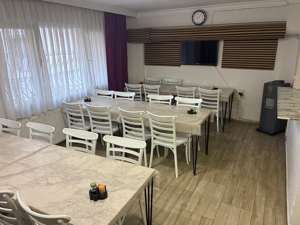 �zel Bornova Erkek ��renci Yurdu