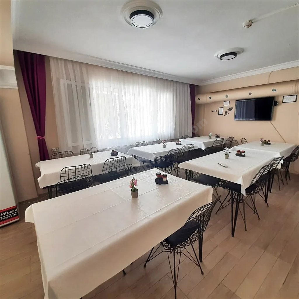 �zel Bornova Erkek ��renci Yurdu