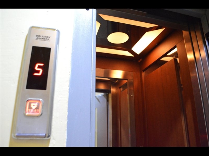 Ay-Se K�z ��renci Yurdu 