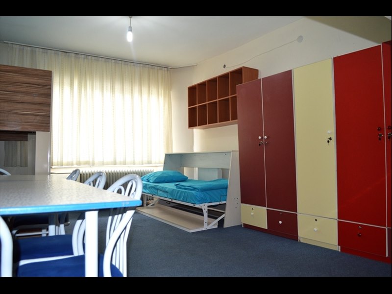 Ay-Se K�z ��renci Yurdu 