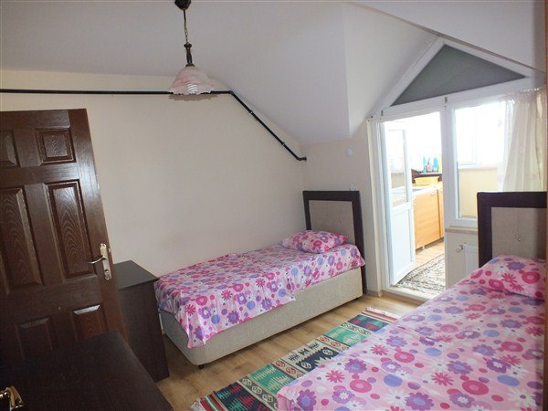 Menekşe Kız Öğrenci Evi » Yurtlar FİYATLAR