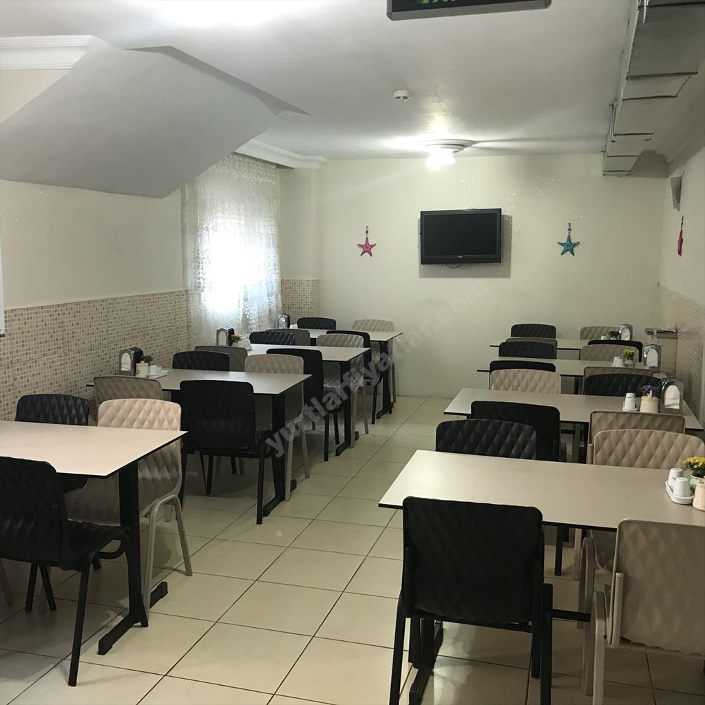 �zel �stanyurt Avc�lar K�z ��renci Yurdu