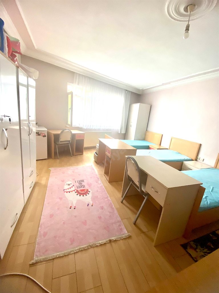 Gencel K�z ��renci Yurdu