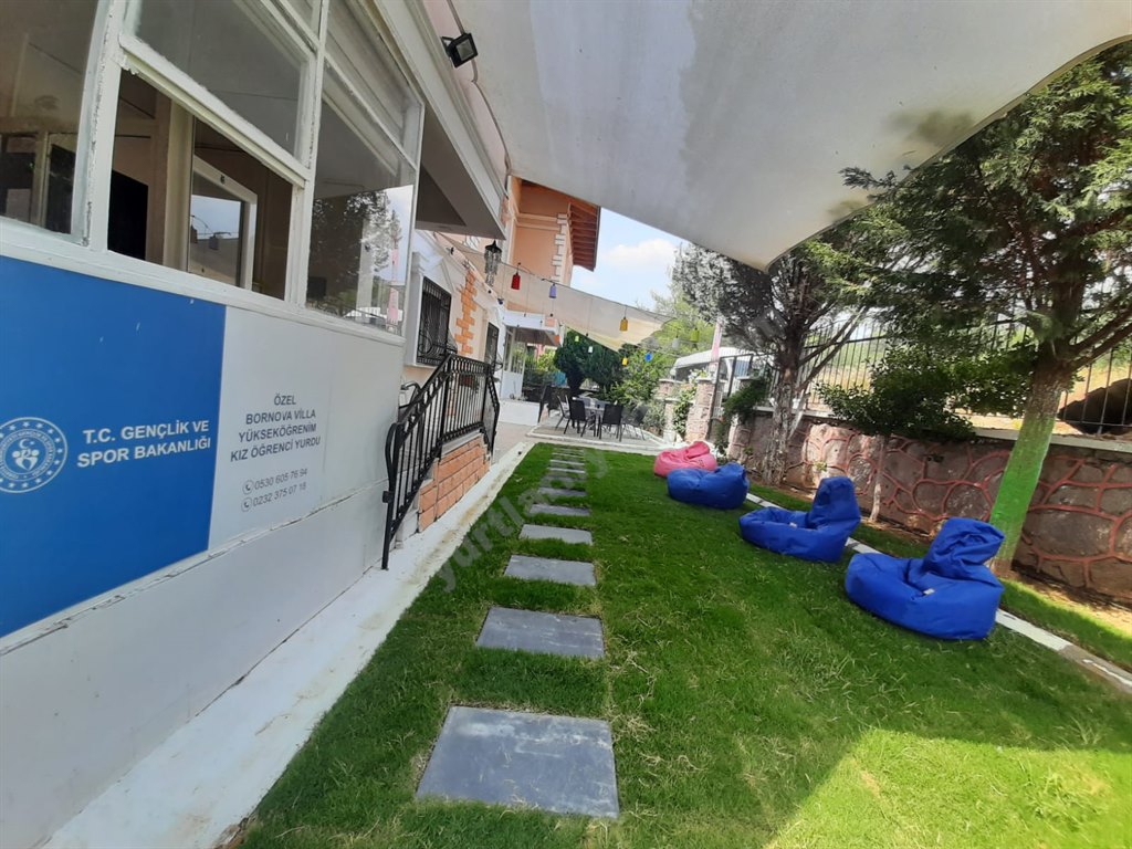 Bornova Villa K�z Yurdu