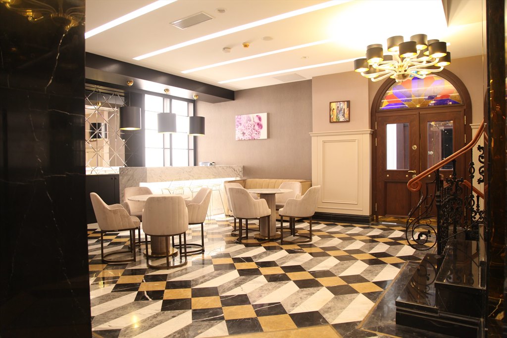 Sabiha Hanżm - Kżztažż Kżz Öšrenci Yurdu