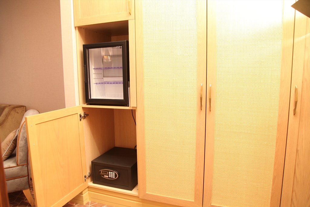 Sabiha Hanżm - Fatih Delux Kżz Öšrenci Yurdu