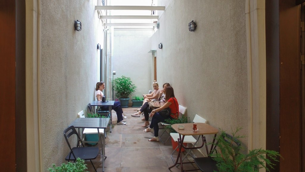 Sabiha Hanżm - Kżztažż Kżz Öšrenci Yurdu