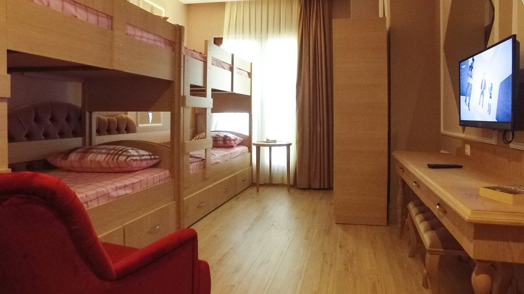 Sabiha Haným - Kýztaţý Kýz Öđrenci Yurdu