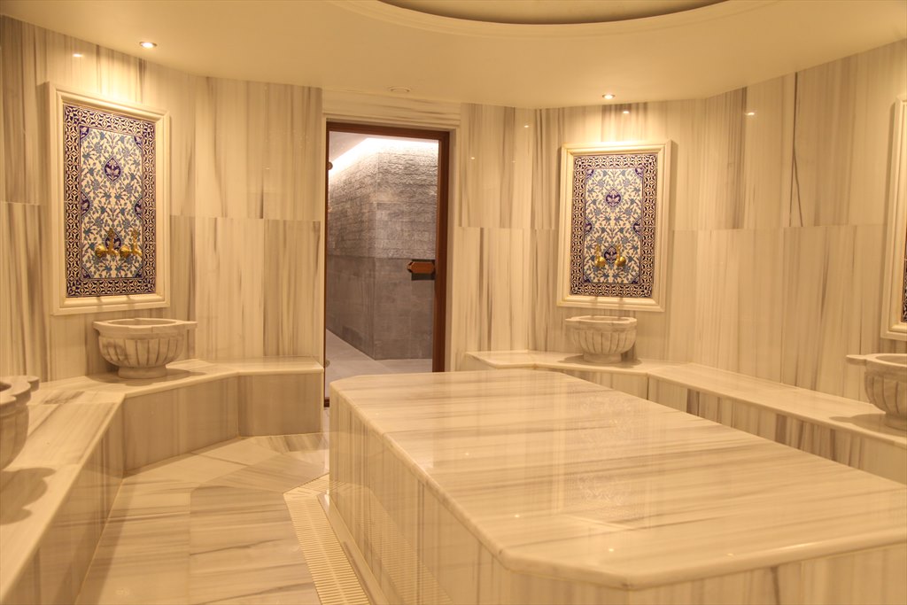 Sabiha Hanżm - Delüx Kżz Öšrenci Yurdu