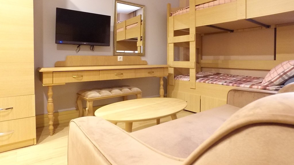 Sabiha Haným - Kýztaţý Kýz Öđrenci Yurdu