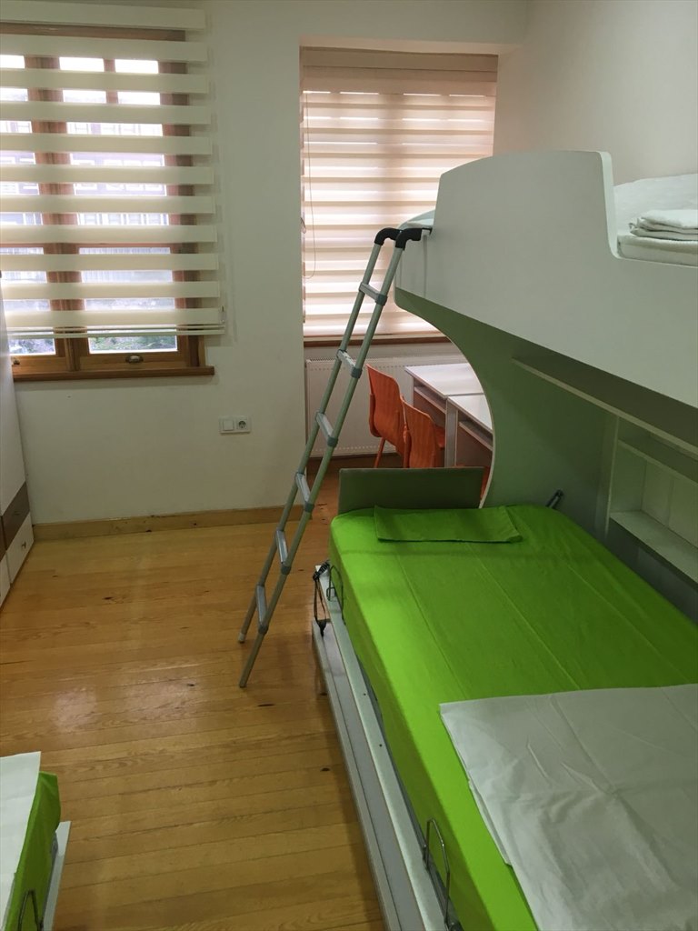 Sabiha Haným - Vezneciler Erkek Öđrenci Yurdu