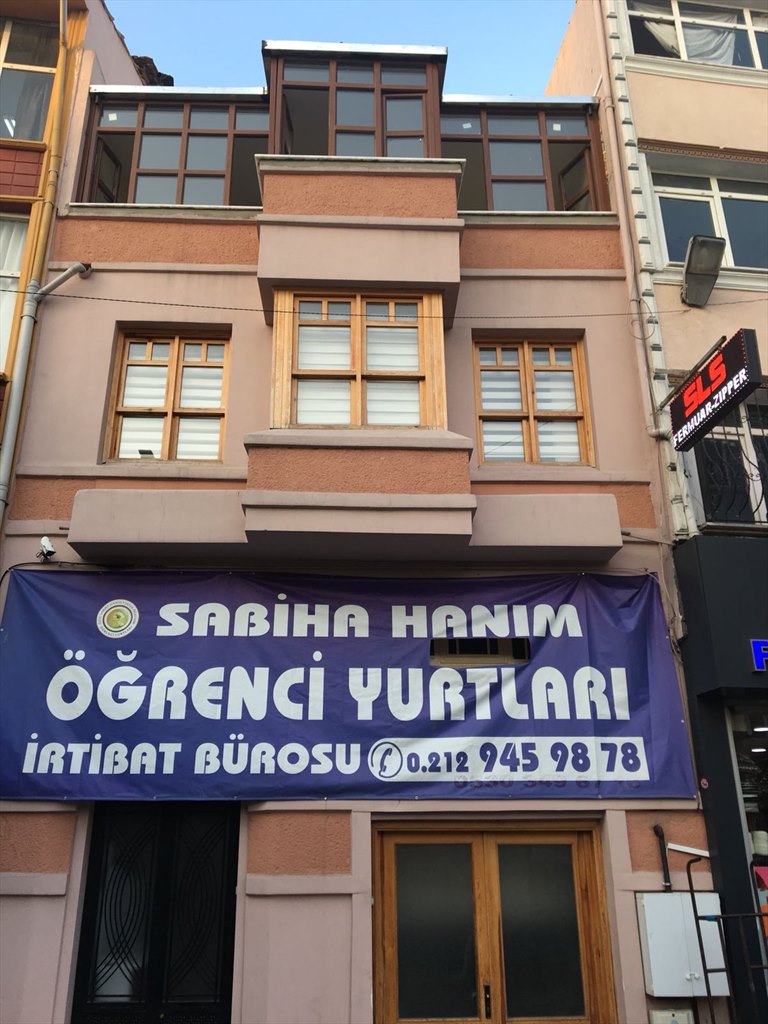 Sabiha Haným - Vezneciler Erkek Öđrenci Yurdu