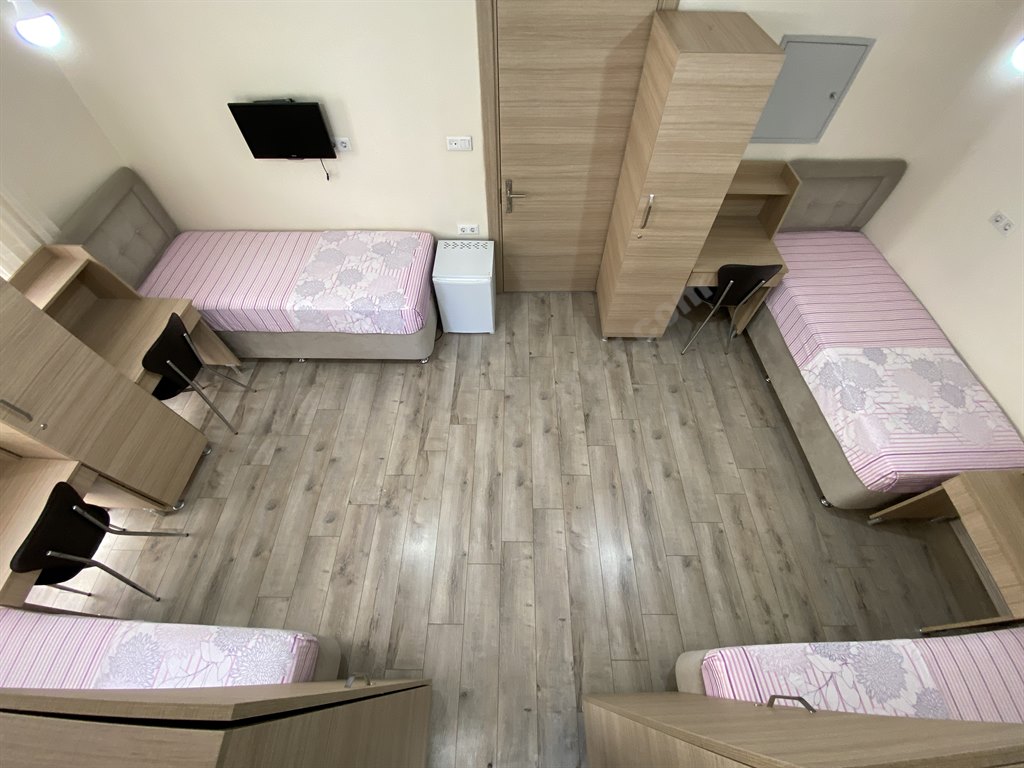 ��nar K�z Yurdu B Blok