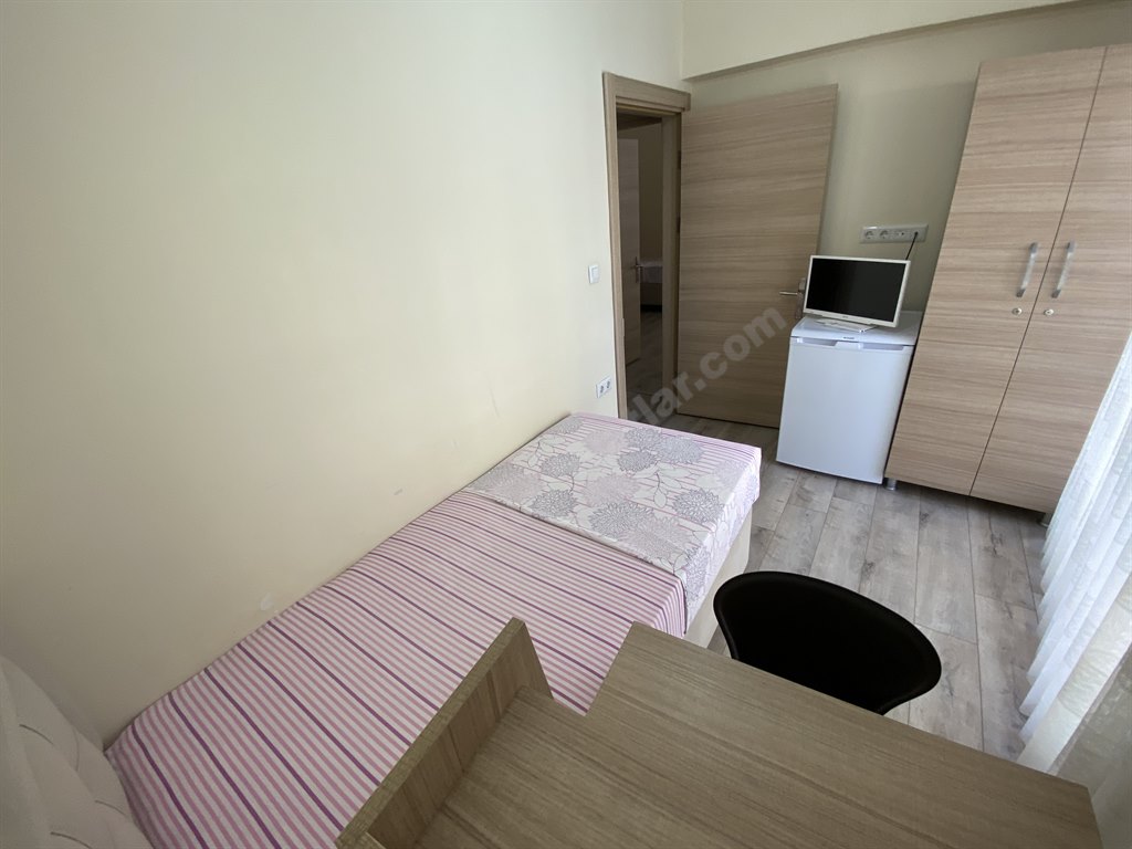 ��nar K�z Yurdu B Blok