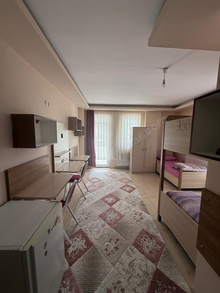 Ko�-Pa K�z ��renci Pansiyonu - 3 Ki�ilik Oda 