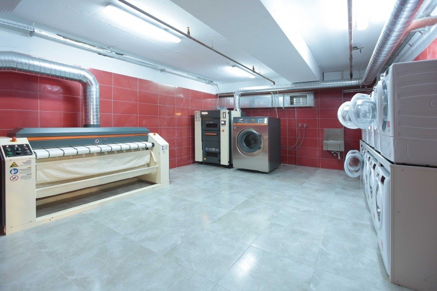 Sabiha Hanưm - Maltepe Kưz Öđrenci Yurdu