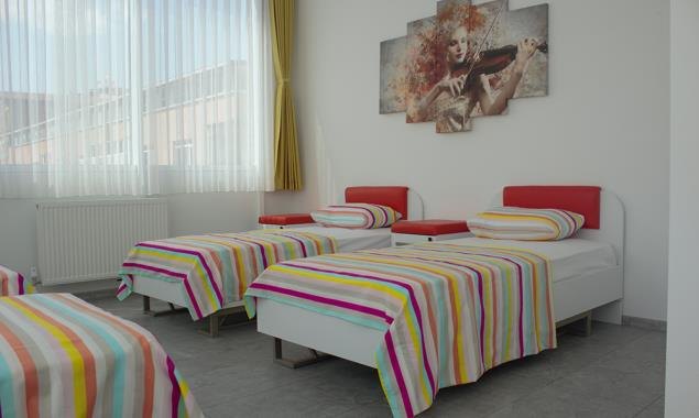 Sabiha Hanưm - Maltepe Kưz Öđrenci Yurdu