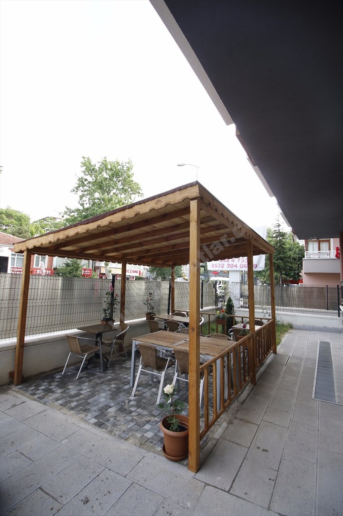 �zel Sandal K�z ��renci Yurdu