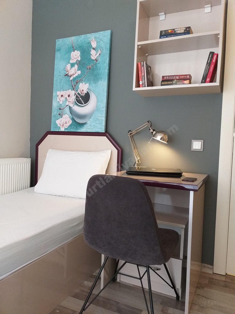 �zel Sandal K�z ��renci Yurdu