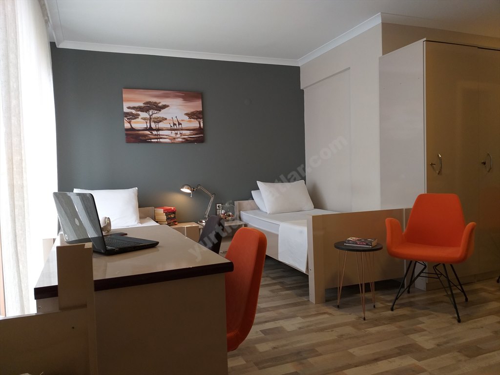 �zel Sandal K�z ��renci Yurdu