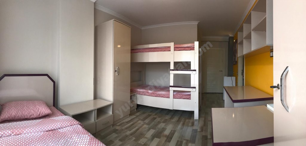 �zel Sandal K�z ��renci Yurdu