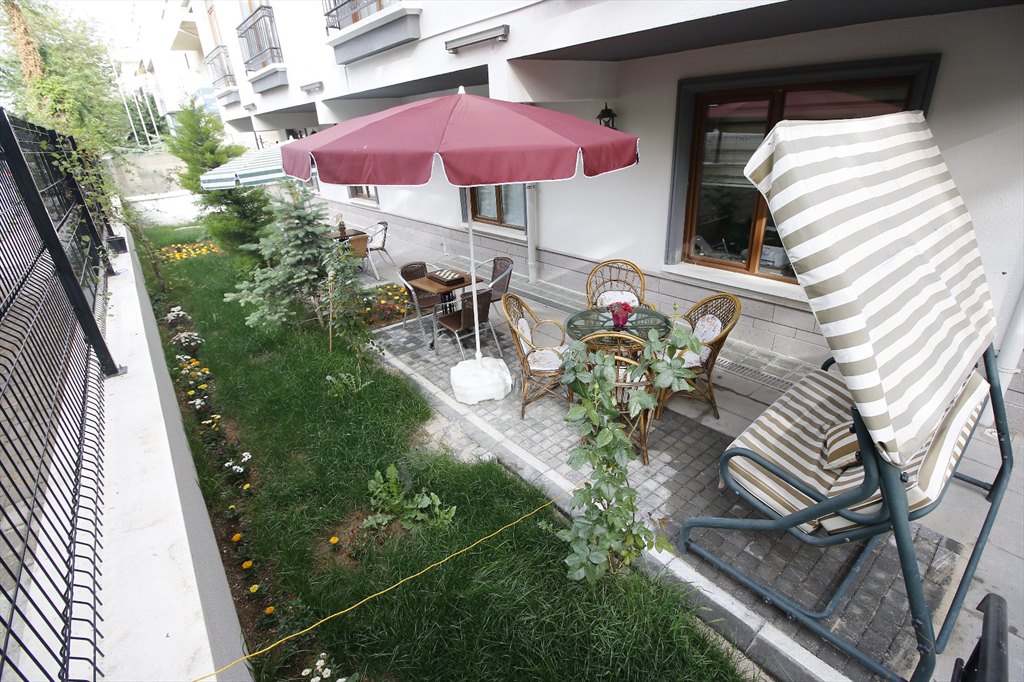 �zel Sandal K�z ��renci Yurdu