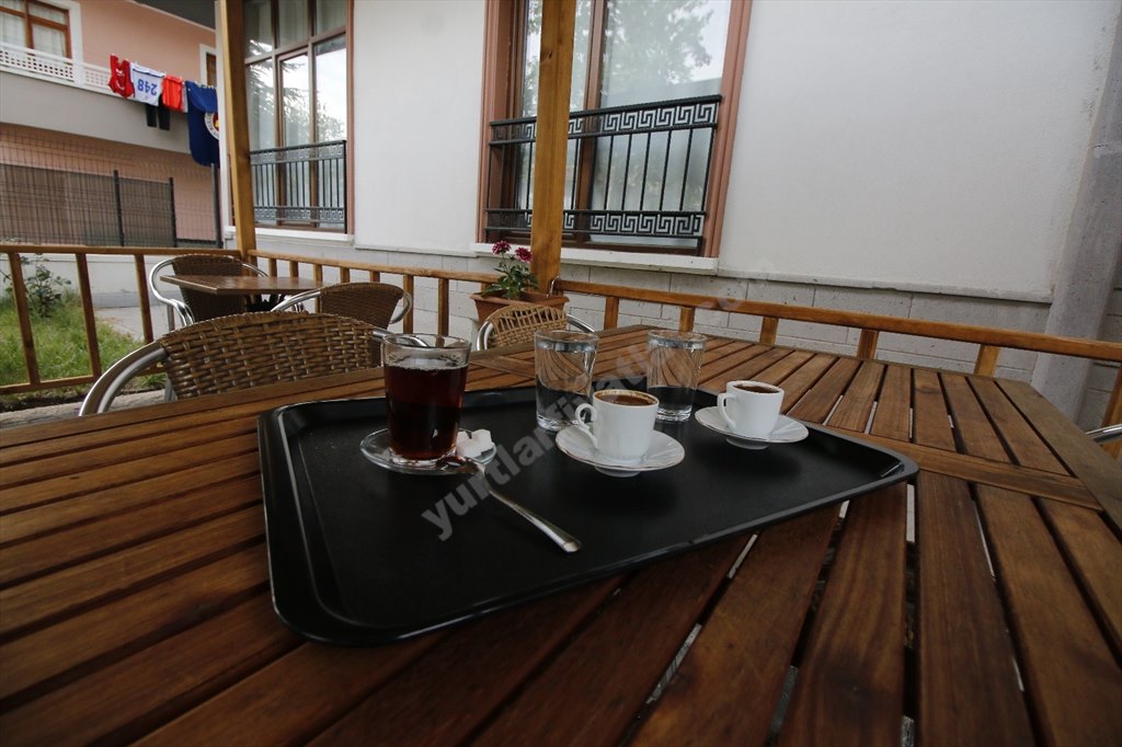 �zel Sandal K�z ��renci Yurdu