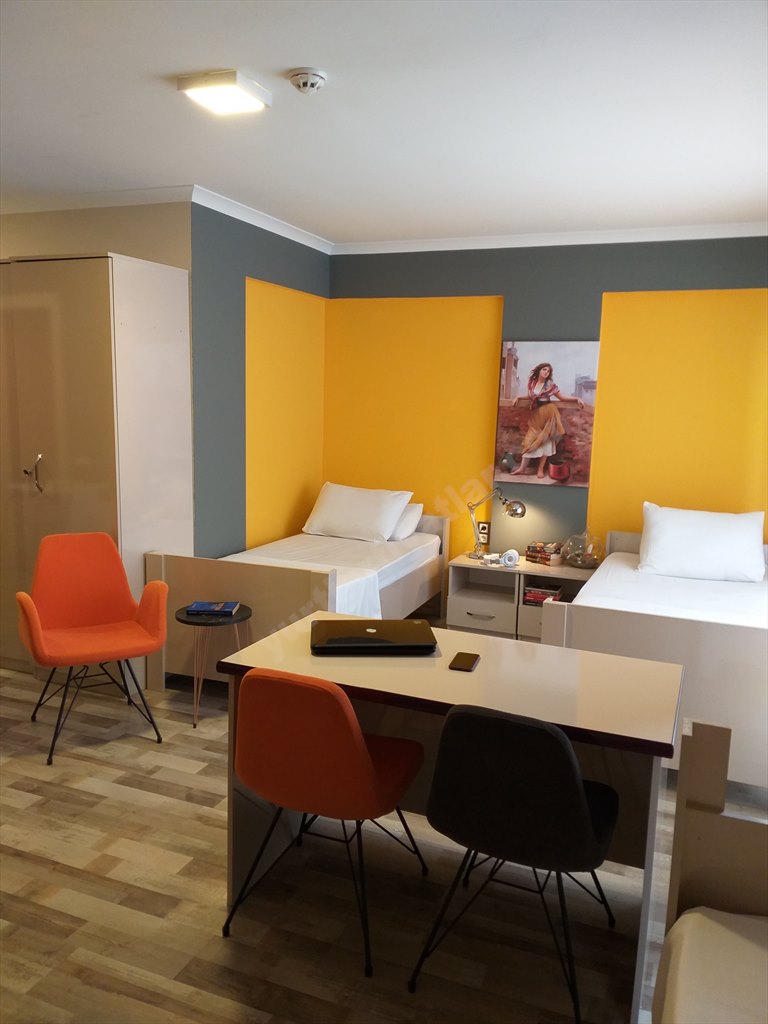 �zel Sandal K�z ��renci Yurdu