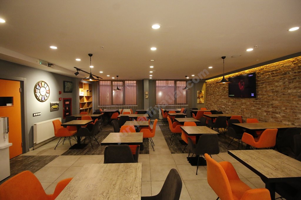 �zel Sandal K�z ��renci Yurdu