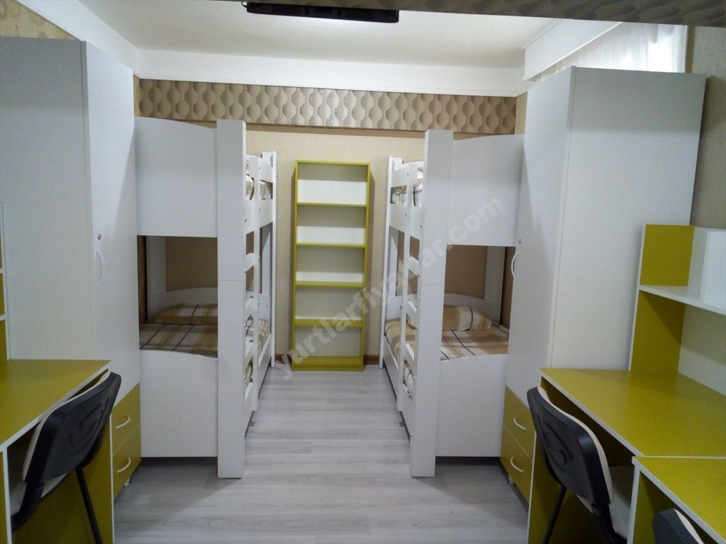 Nar K�z ��renci Yurdu