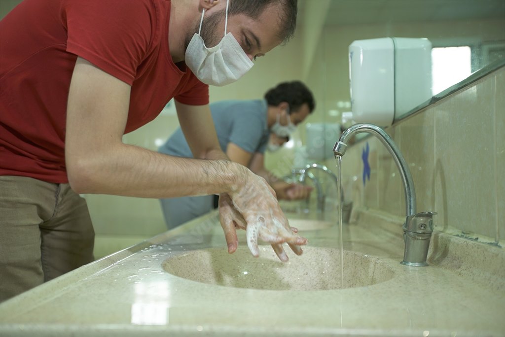 �zzet �elik Erkek ��renci Yurdu