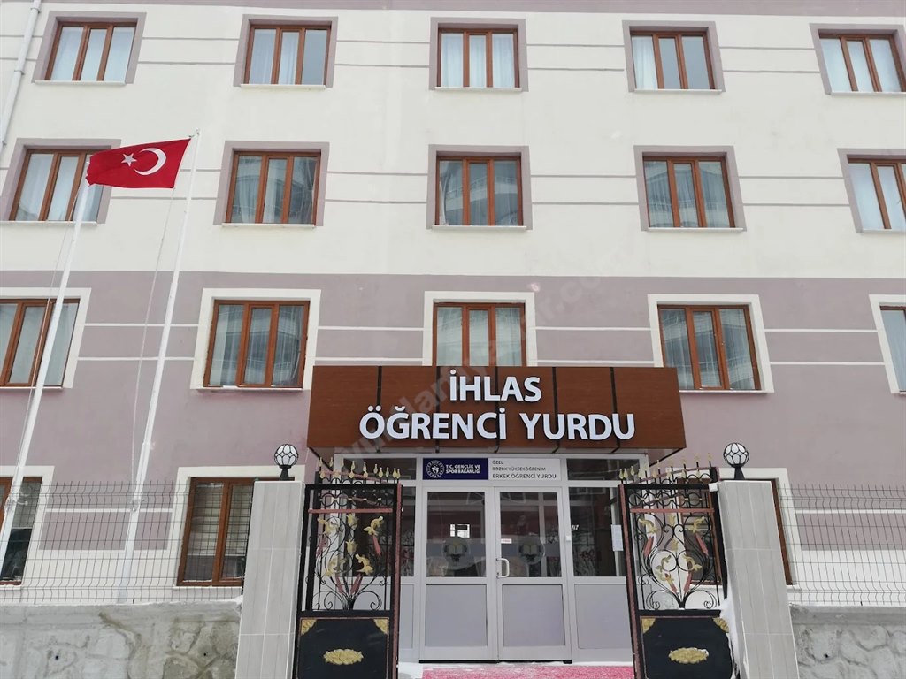 Bozok Erkek ��renci Yurdu