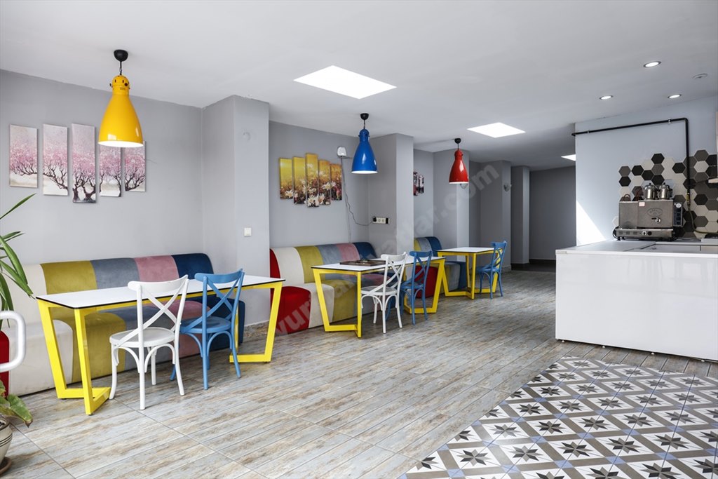 Campucity Kad�k�y K�z ��renci Yurdu