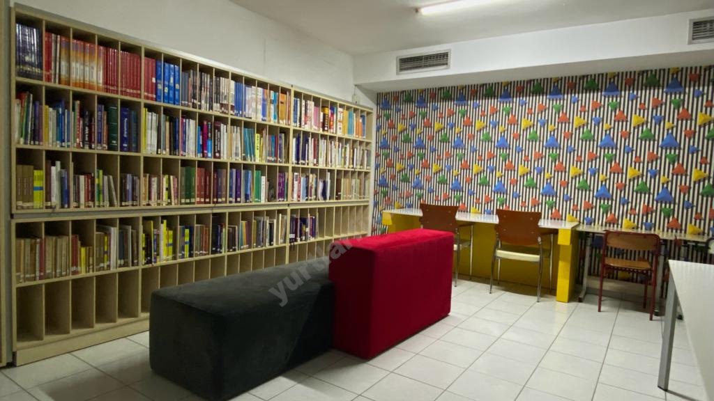 Campucity Kad�k�y K�z ��renci Yurdu